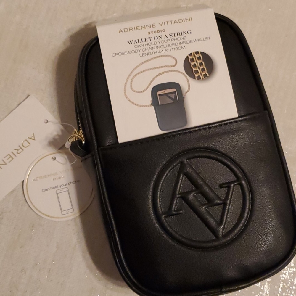 New Adrienne Vittadini phone wallet on a string, Crossbody